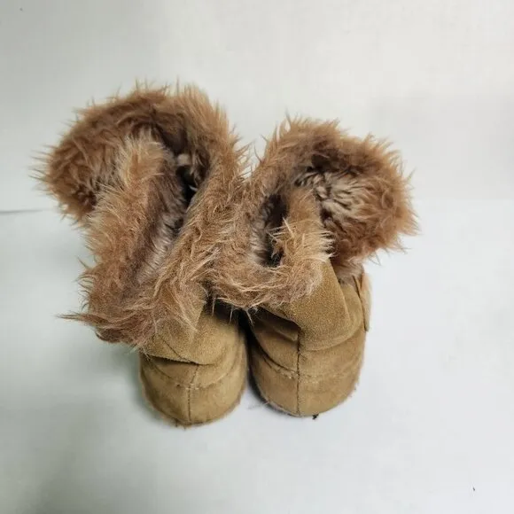 Suede Faux Fur Lined Tilly Duck Boots Size 7M