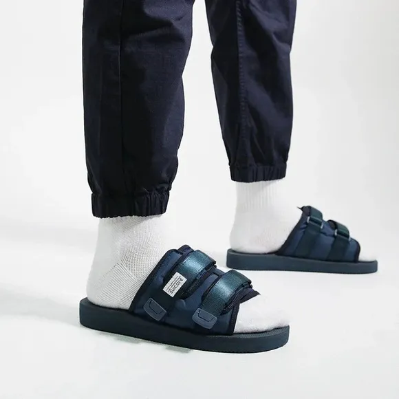 SUICOKE Moto Cab in Navy M 7 W 9 New with Box Slippers Sandals Shoes