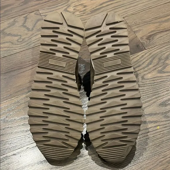 Suitsupply Tan and Brown Sneakers with Suede and Mesh Size 10