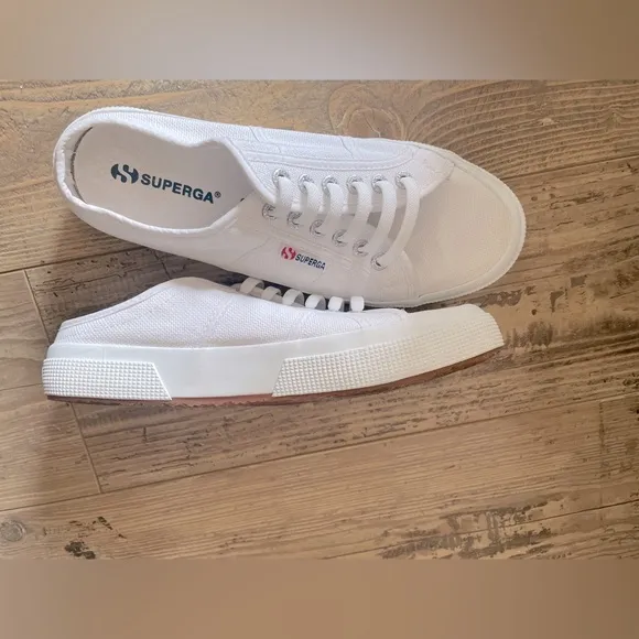 Superga white slip on sneakers, ladies sz 9 or men 7.5, great condition!