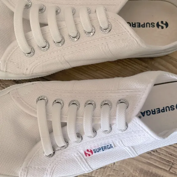 Superga white slip on sneakers, ladies sz 9 or men 7.5, great condition!