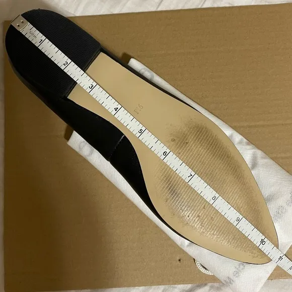 Talbots Edison Black Scalloped Leather Flats size 9