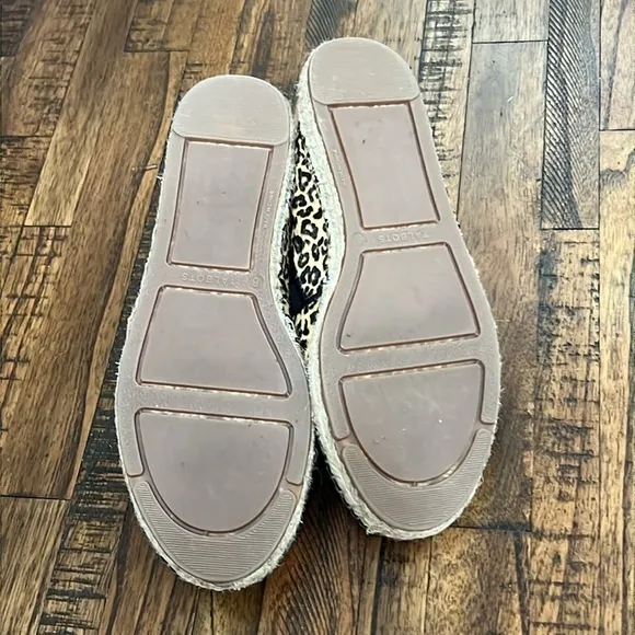 TALBOTS Izzy Flats Calf Hair Leather Espadrilles Leopard Print Cap toe size 8