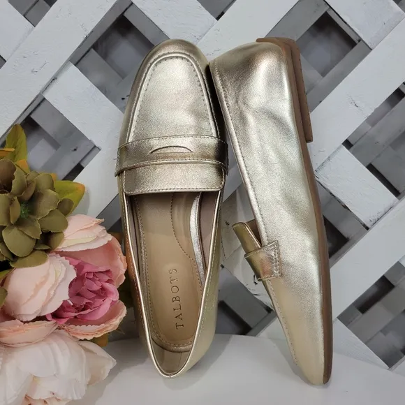 Talbots Soft Gold Leather Jessie Loafer Size  7