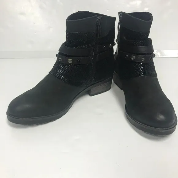 Tamaris Bootie Womens 39 US 7.5 Black Leather Studded Strap Side Zip Lined Moto