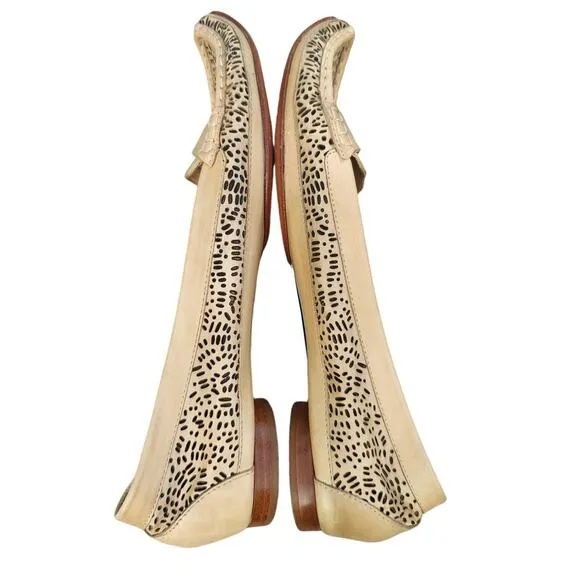 Tan via spiga leather pointed toe Flats sz 9