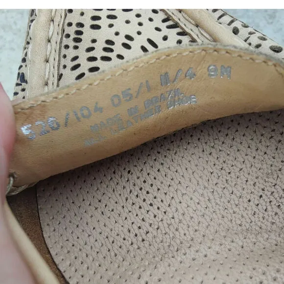 Tan via spiga leather pointed toe Flats sz 9