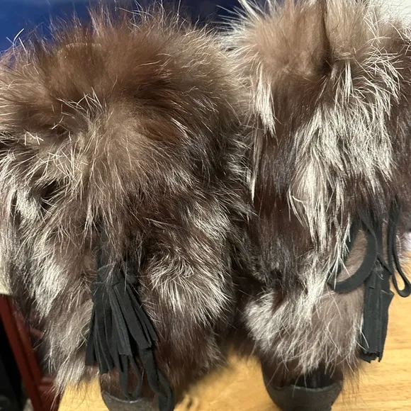 Tecnica Luxurious Fur-Trimmed Black and Brown Women's Boots