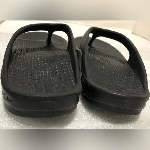 Telic Energy Recovery Thong Flip Flops
