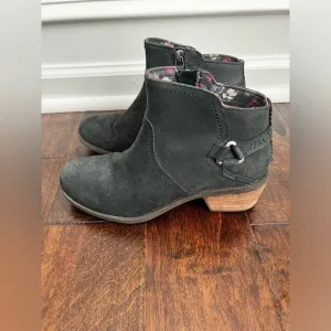 Teva women Foxy waterproof Leather Harness ankle zip heel Boots grey 8