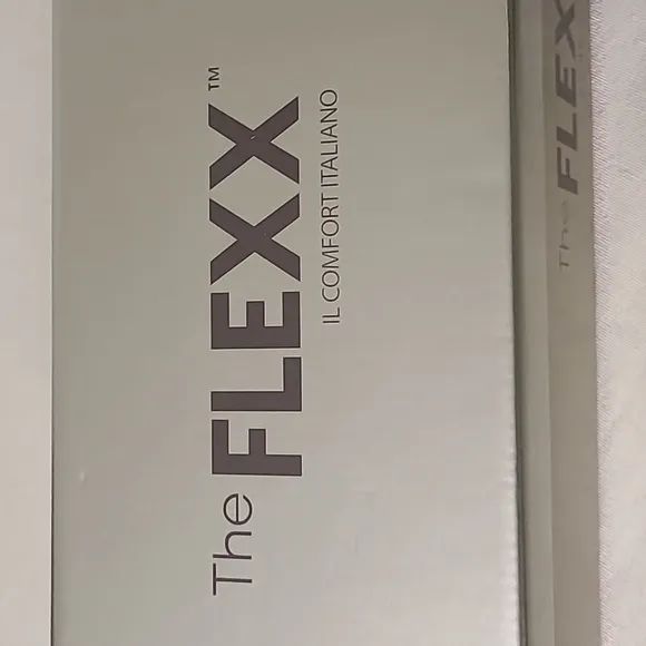 THE FLEXX Bon Bon Flats Leather Size 9M