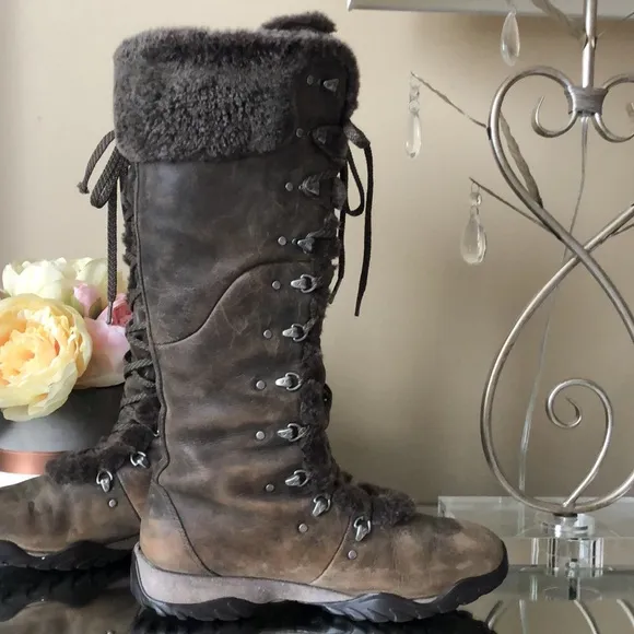The North Face Adrianne II Snow Boots Fur Lined Primaloft insulated