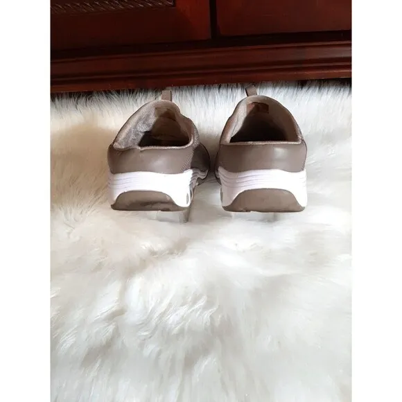 THERAFIT &quot;Dawn&quot; Women's Size 9.5 Slip-On Sneakers Tan