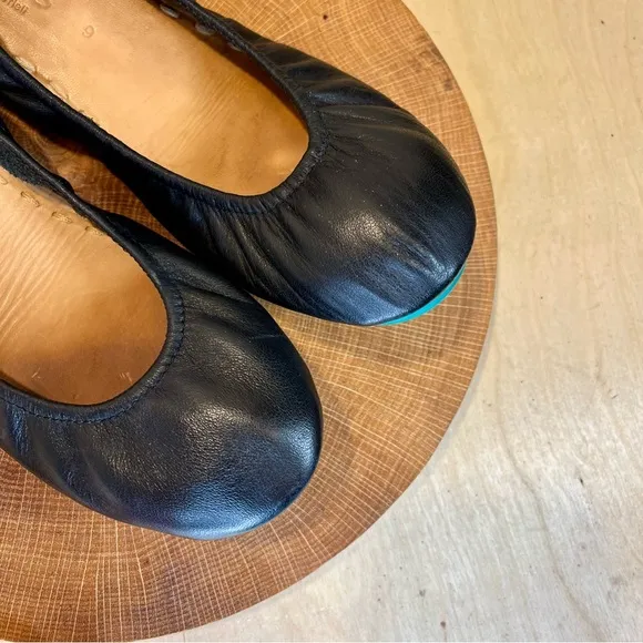 *Tieks | Black Leather Flats Size 9