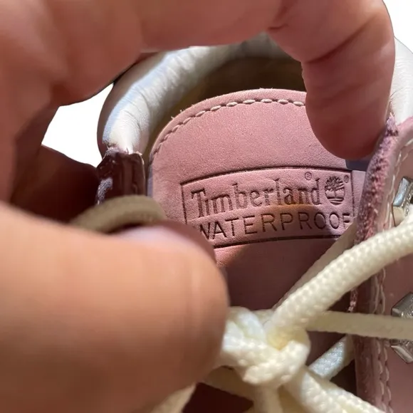 TIMBERLAND Boots NELLIE Womens Size 8.5 M Pink Leather WATERPROOF Outdoor