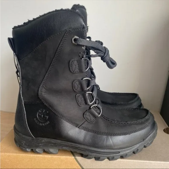 Timberland Fur Lined boots - Sz 4.5 Y- 6 W