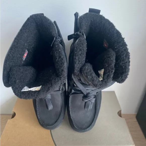 Timberland Fur Lined boots - Sz 4.5 Y- 6 W