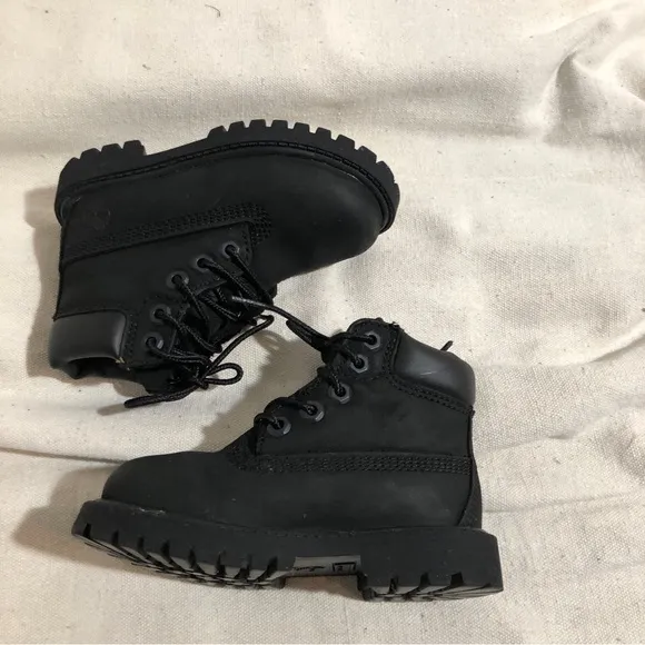 Timberland Mid Black Waterproof Hiker Boots Toddlers Size 7M