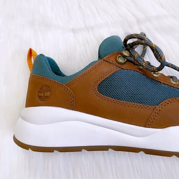 Timberland Women’s Boroughs Project Low Hiker Sneakers In Rust Nubuck