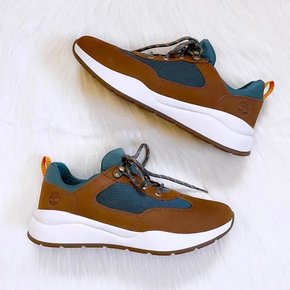 Timberland Women’s Boroughs Project Low Hiker Sneakers In Rust Nubuck