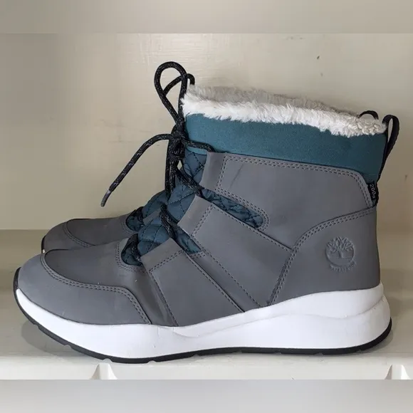 Timberland Women’s Boroughs Project Waterproof Boots Size 10