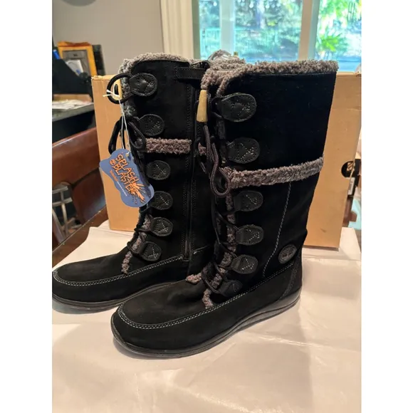 Timberland Zesta Suede Boots, Size 9, Black