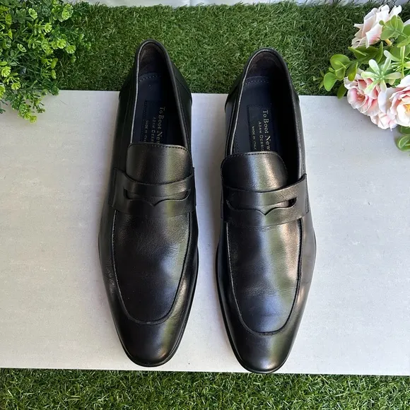 To Boot New York men Nova Penny Loafer black Size 8.5 gently used