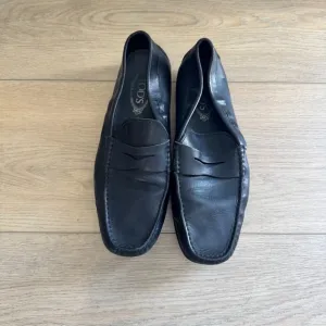 Tod's Black Leather Loafers Size 10