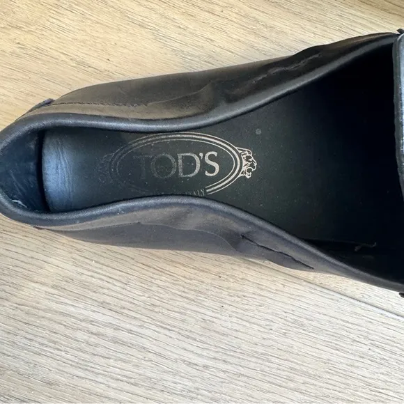 Tod's Black Leather Loafers Size 10
