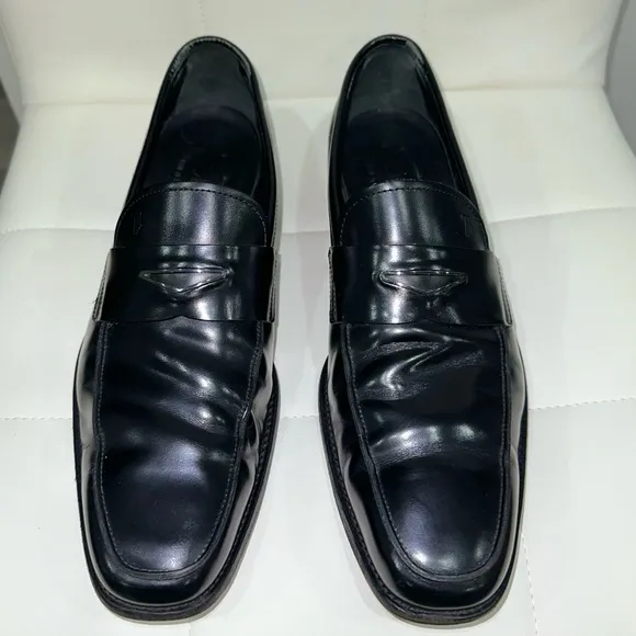 Tod's Black Leather Penny Loafers
