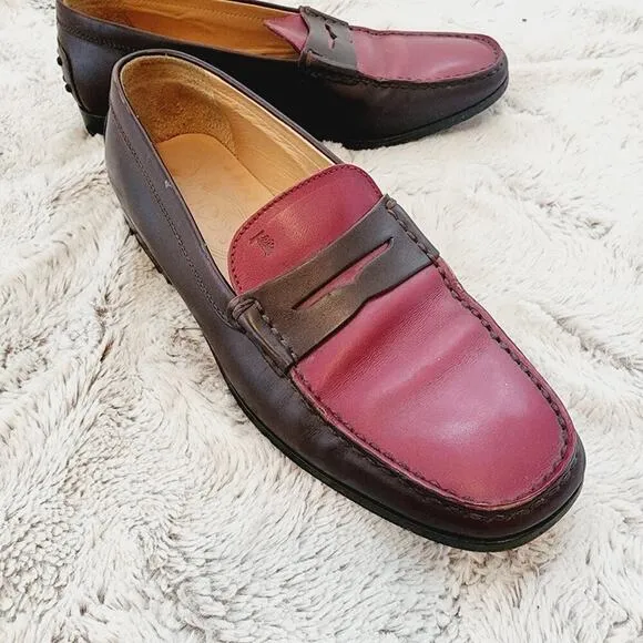 TODS BURGANDY/BROWN GOMMINO DRIVER LOAFERS SIZE 8.5