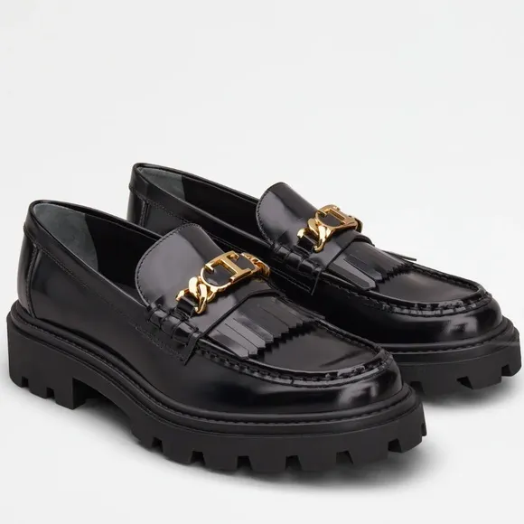 Tod's Fringed Loafers in Black Leather- size 37.5