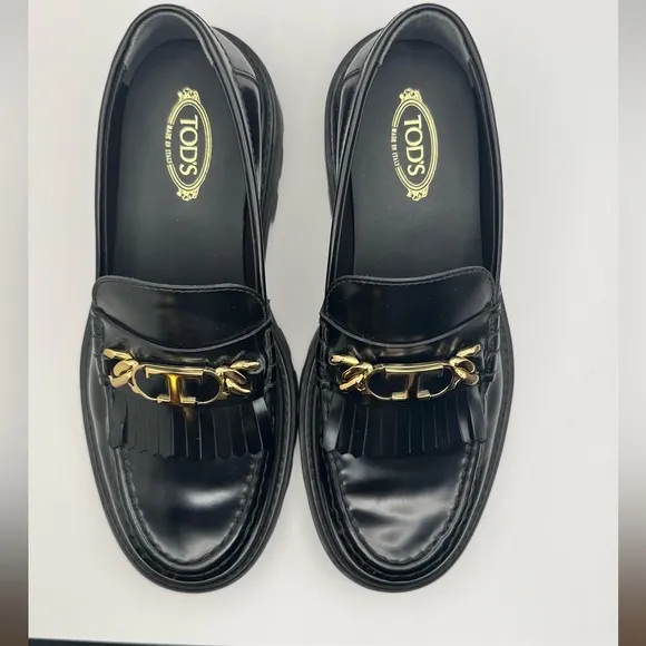 Tod's Fringed Loafers in Black Leather- size 37.5