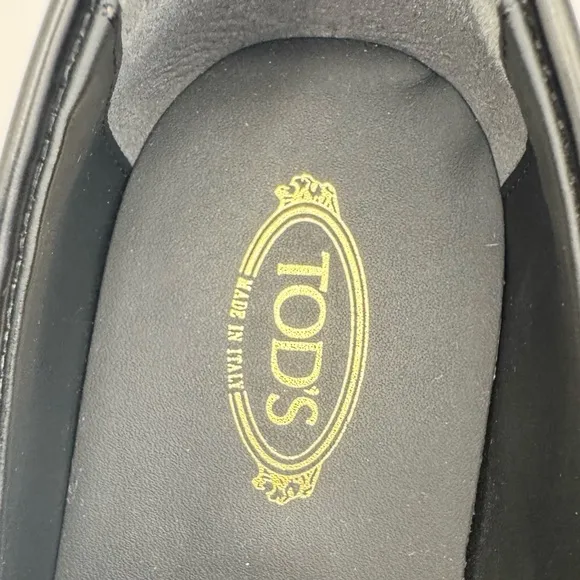 Tod's Fringed Loafers in Black Leather- size 37.5