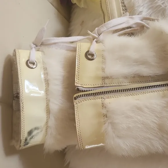 TOD'S FUR BOOTS