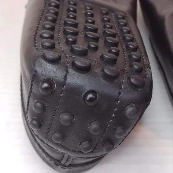 TODS men's black loafers size (9)