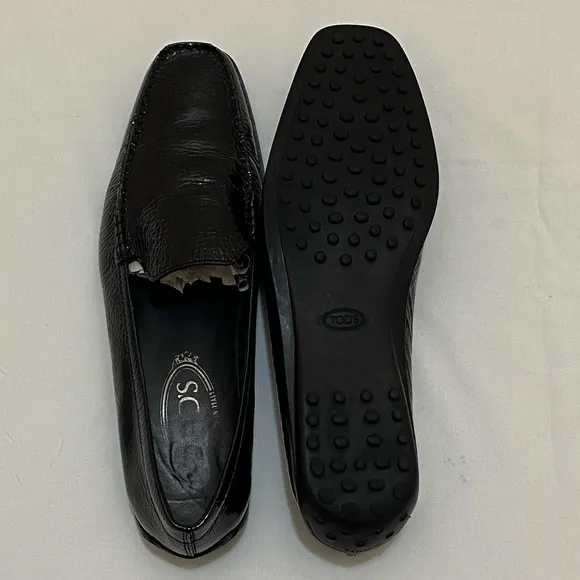 Tods Women’s Black Dress Patent Leather Slip On Shoes Size 40.5