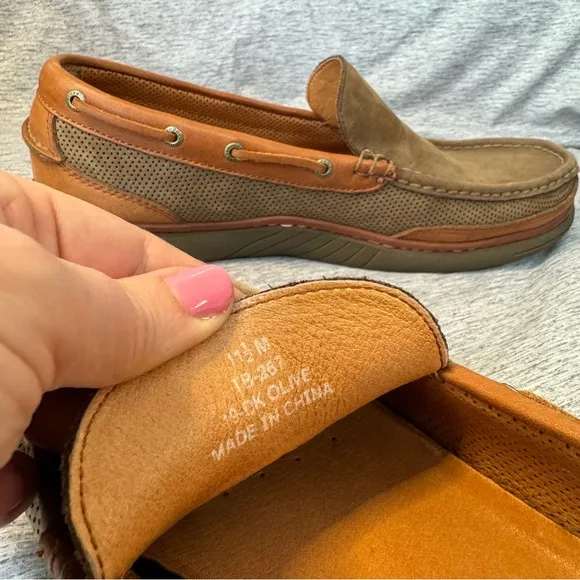 TOMMY BAHAMA TB-267 Brown Leather Loafers, Size 11.5, NWOT