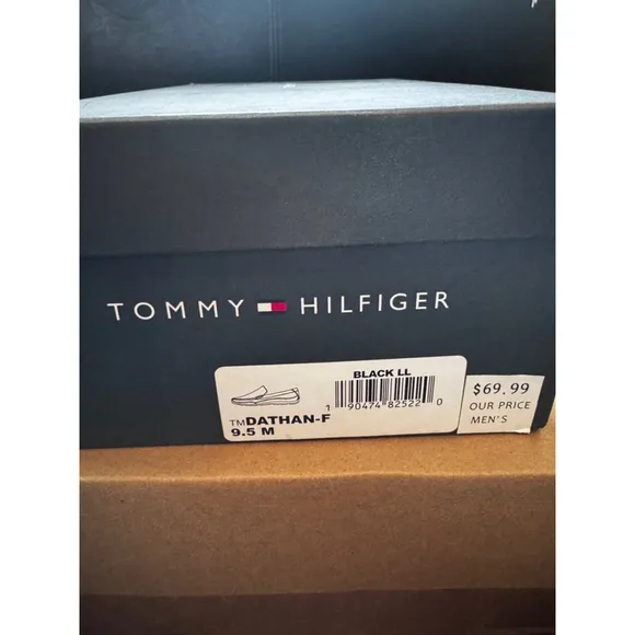 Tommy Hilfiger Men’s Dathan-F Black Leather Loafers - Size 9.5M, New in Box