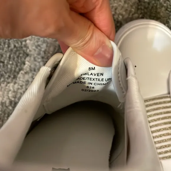 Tommy Hilfiger slip on white sneakers