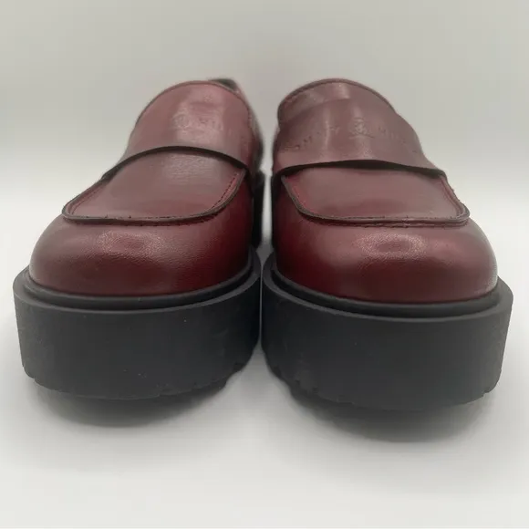 Tommy Hilfiger Women Burgundy Lab Leather Slip-On Lug Sole Casual Loafers SZ 12
