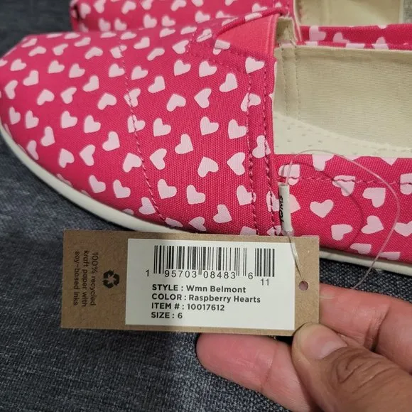 TOMS  Wmm belmont raspberry hearts Women's Casual Flat Slip On Size 6