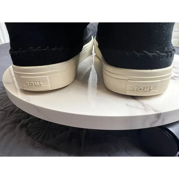 TOMS Women’s Vista Water-Resistant Boots Black Brown Suede SZ 9 Winter Chic Cute