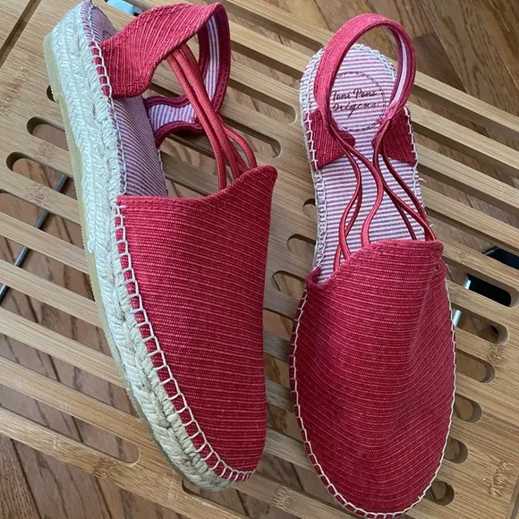 Toni Pons Noa Canvas Espadrilles