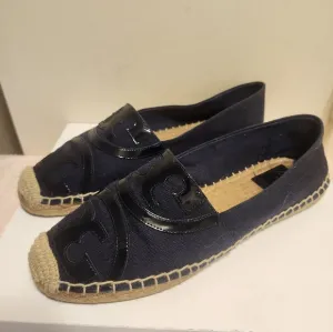 Tory Burch &quot;Poppy&quot; Navy Canvas/Leather Logo Slip-On Espadrilles Sz.9 Ret $275