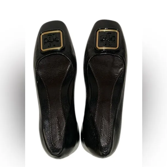 Tory Burch Black Leather Flats with Gold Buckle/ ZIZE 7
