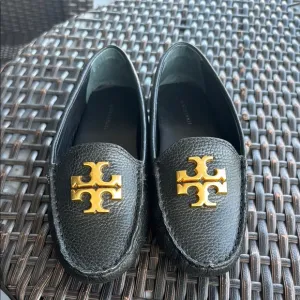 Tory Burch Black Leather Loafers with Gold Emblem 6