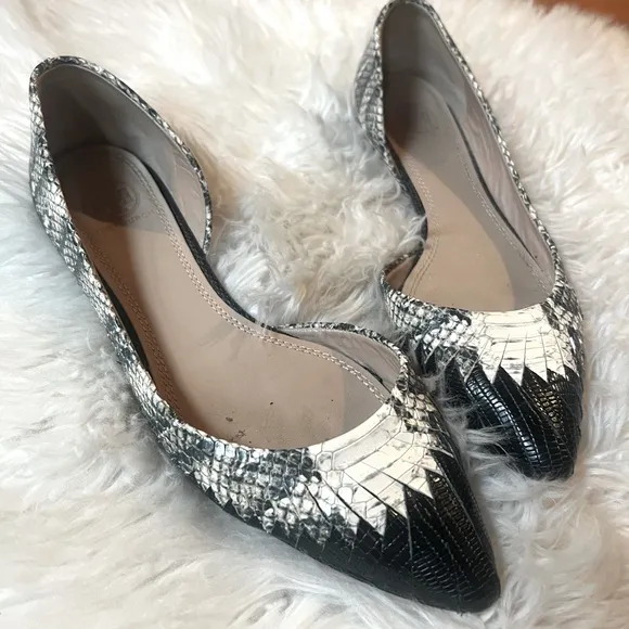 Tory Burch Black Snakeskin Leather Loafers Flats Point Toe Shoes snake rare