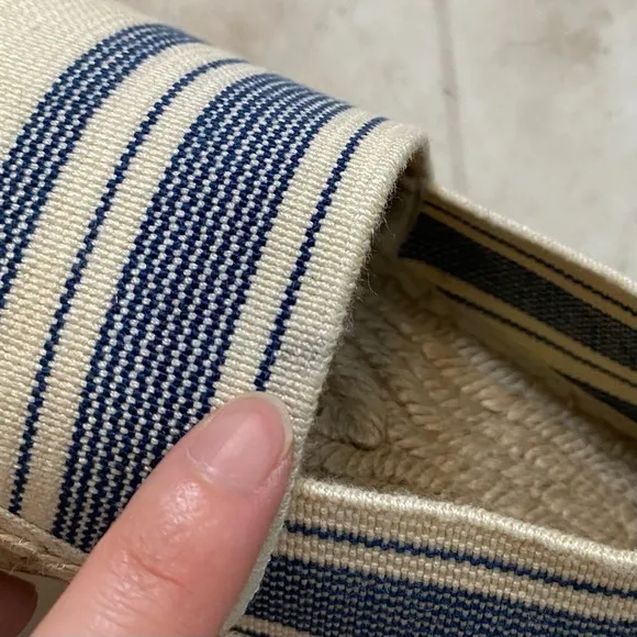 Tory Burch Blue/Cream Stripes Canvas Round Toe Elastic Espadrilles Flats sz 8.5
