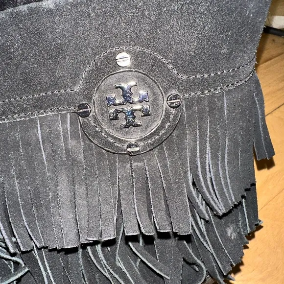 Tory Burch Boots Women’s size 9 Suede Leather